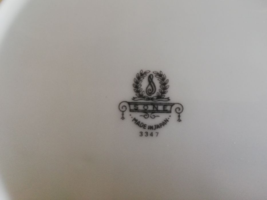 Японский сервиз на 12 персон