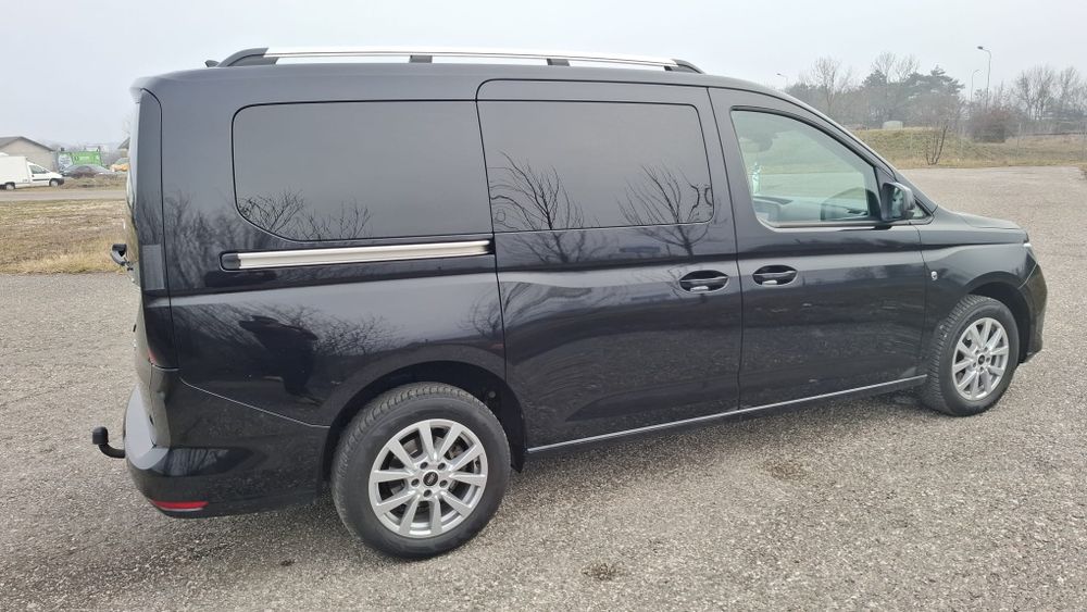 Vând  schimb FORD TOURNEO CONECT  2000 tdi automat  din 2023 varianta