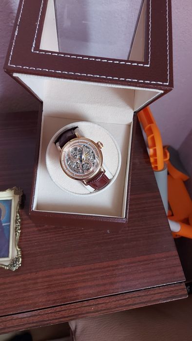 Продавам Часовник poljot