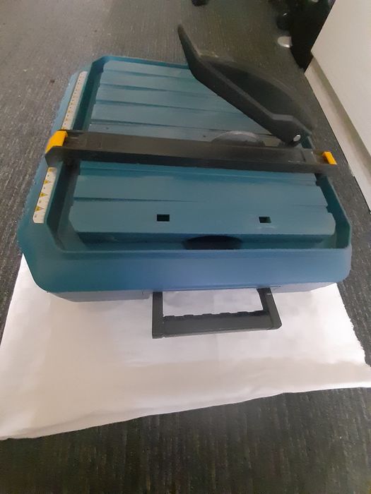 Mașina electrica tăiat faianta