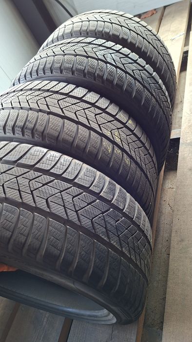 Set 235 40 R19 Pirelli iarna M+S cauciucuri anvelope ms 19
