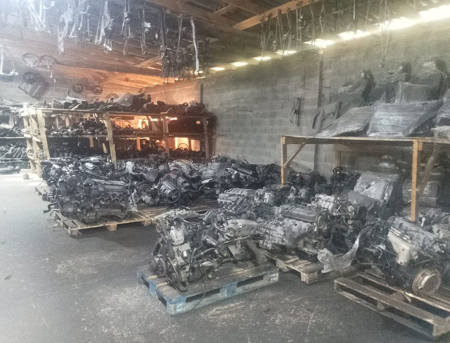 Ауди С4 Ауди А6 Б4