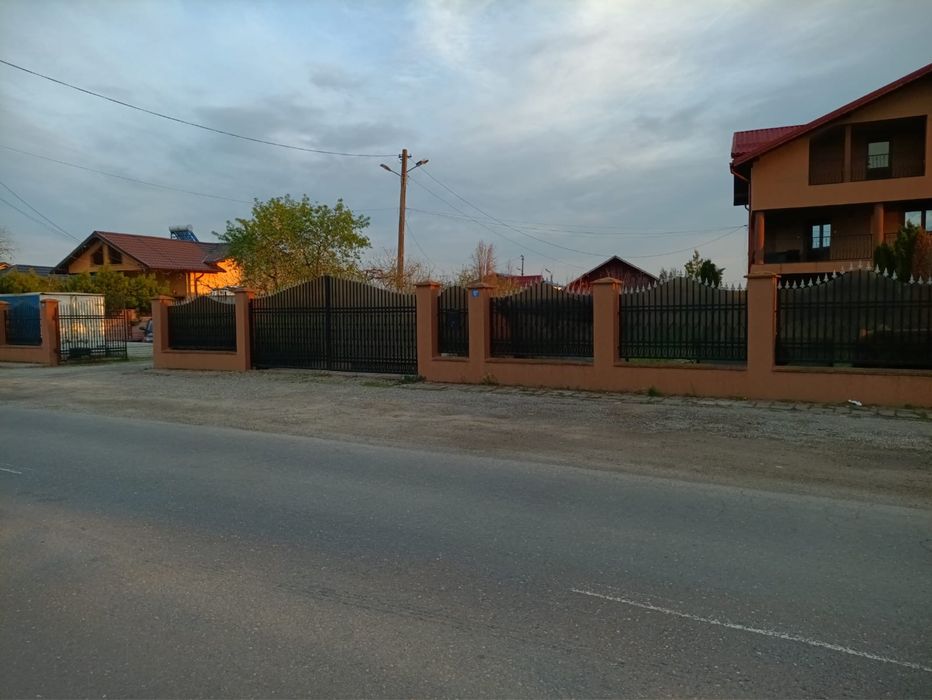 Casa spatioasa 260 mp, 2016 (P+1+Pod ) + Teren 4000 mp , Com Șirna Prahova