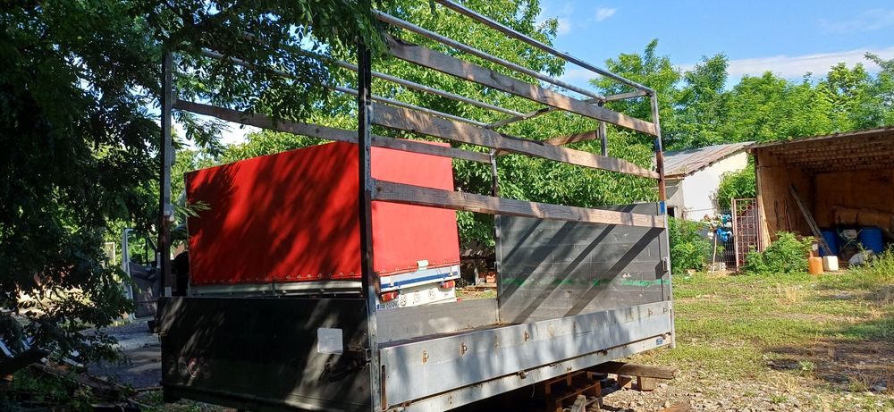 Caroserie aluminiu cu prelata