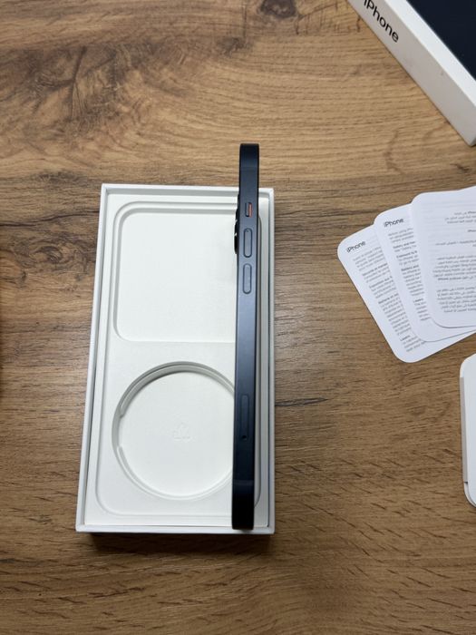 Срочно! Продам айфон 13