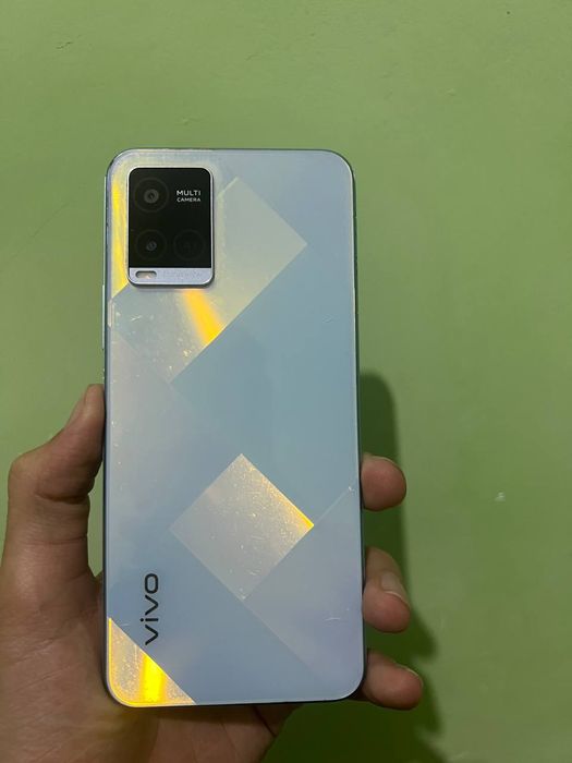 Vivo Y21 srochna sotiladi
