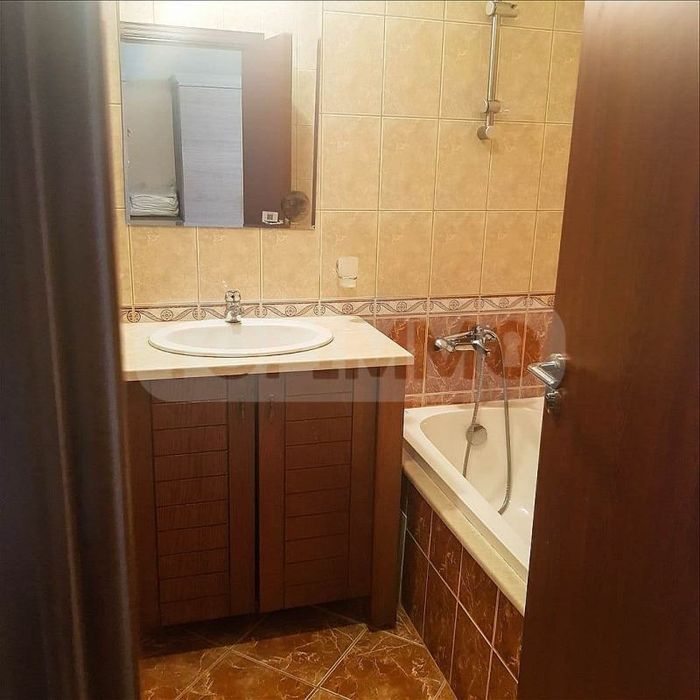 Продава се Тристаен апартамент в Балчик - 130 кв.м за 1000 €/кв.м - Снимка #9