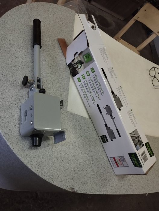 Закопчалка за багажник