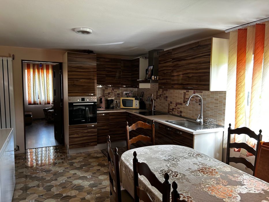 Casă renovată la țară