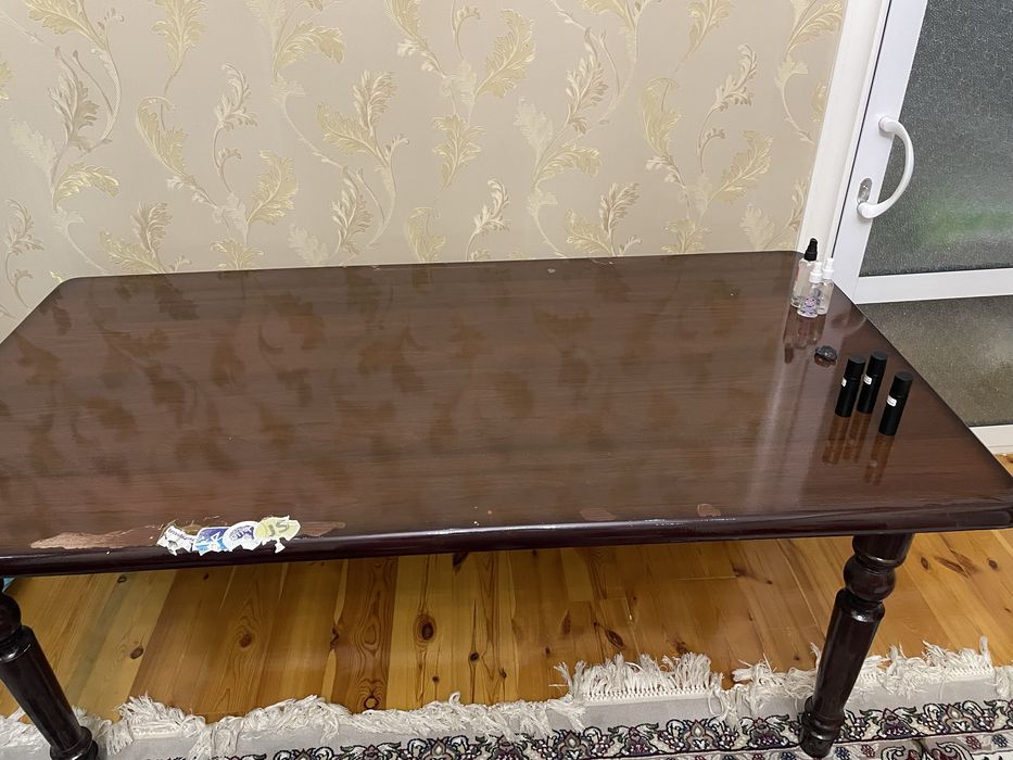 Продается стол, большой