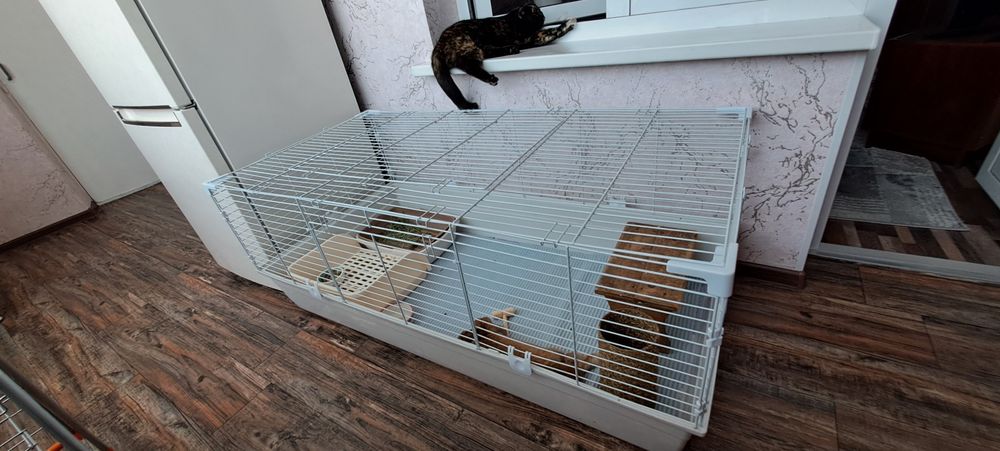 Продаётся большая клетка