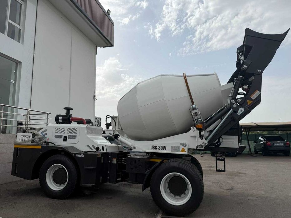 Рассрочка\наличии\скидка\бетон 3 куб  Кармикс JBC-30W carmix