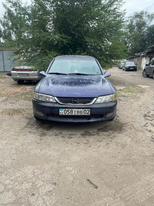 Opel vectra b 2.5 вектра б