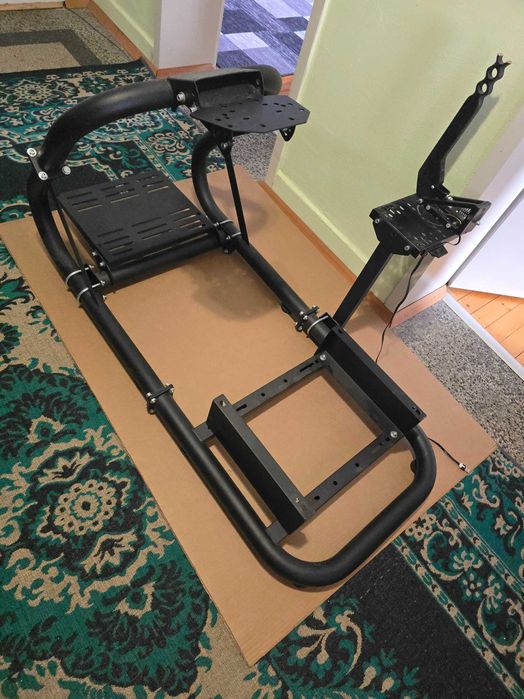 Стойка за волан и педали, Sim racing