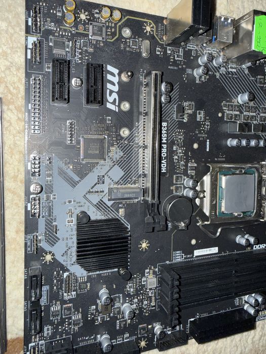 Kit placa baza B365M PRO + i7 9700k