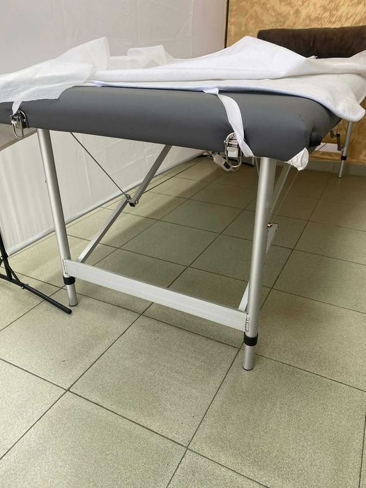 Козметична Кушетка