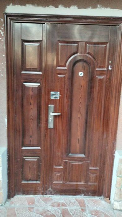 Кодовый замок на двери в подъезды, калитки,  складов и офисов