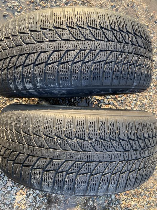 Пара шины 235/50/18 235/50R18 Triangle.