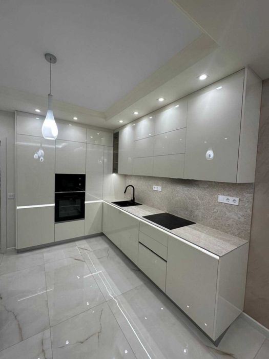 Дава се под наем Двустаен апартамент в София, Красно село - 67 кв.м за 870 € - Снимка #3