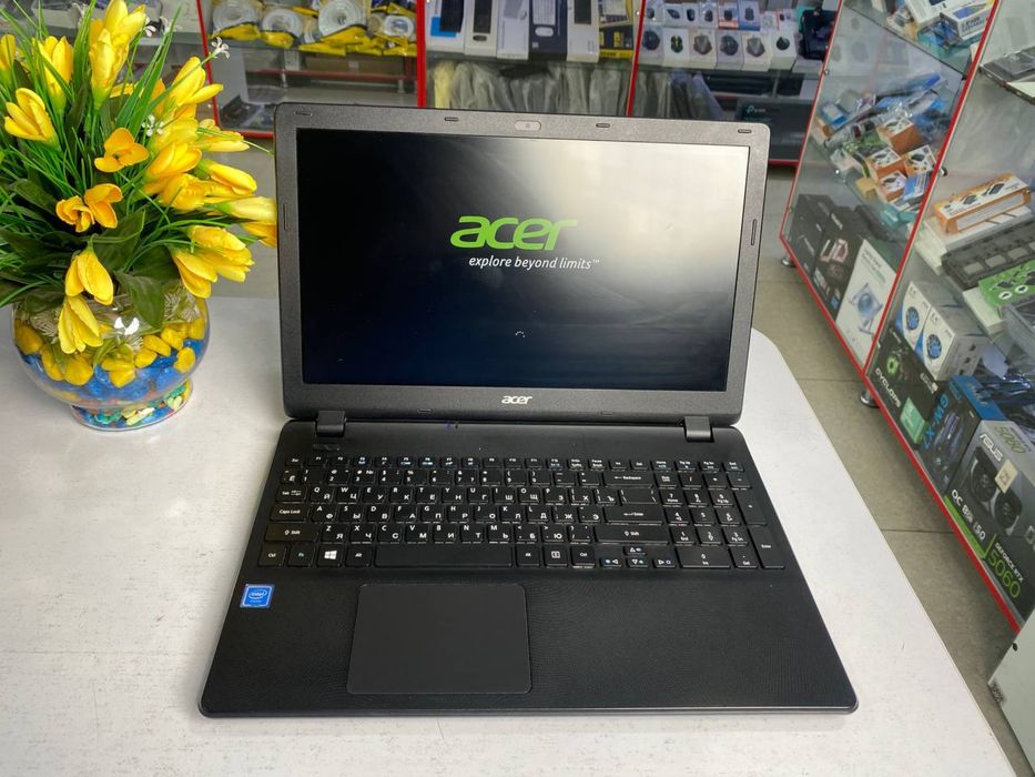 Acer office noutbuk seleron N3060 ddr 8/256 ssd holati yaxshi