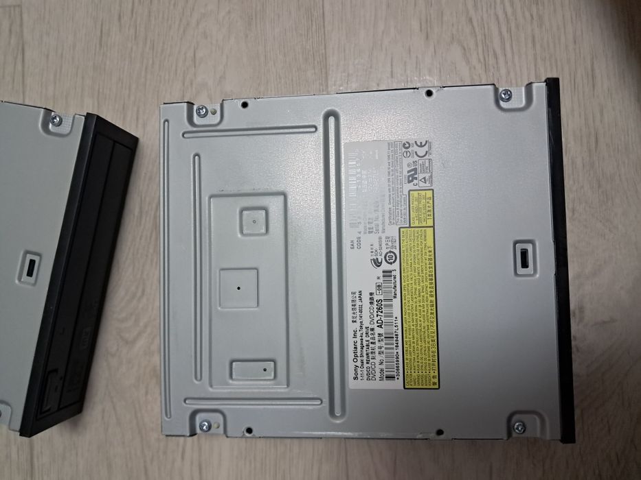 Продаётся дисководы