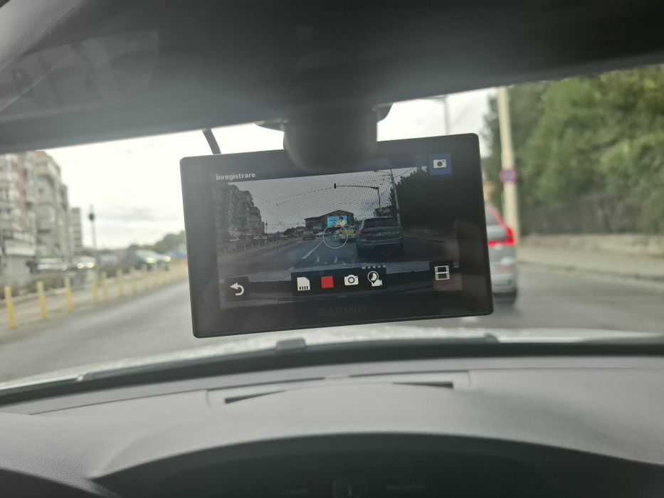 GPS Garmin cu CAMERA auto