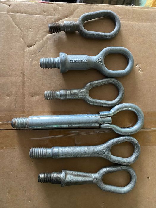 Буксировочные крюки