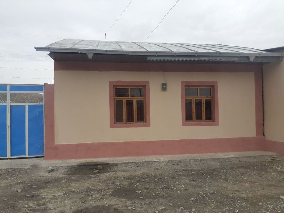 Srochni 4-xonali uy oilaga ijaraga beriladi.