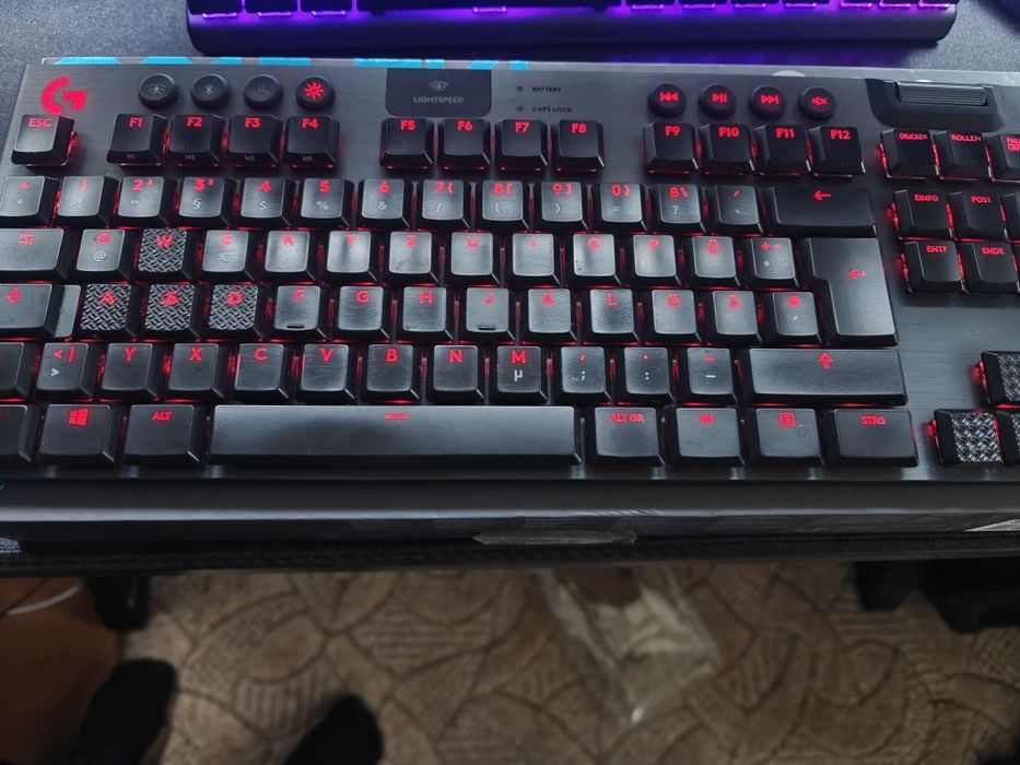 Безжична клавиатура Logitech G915 TKL