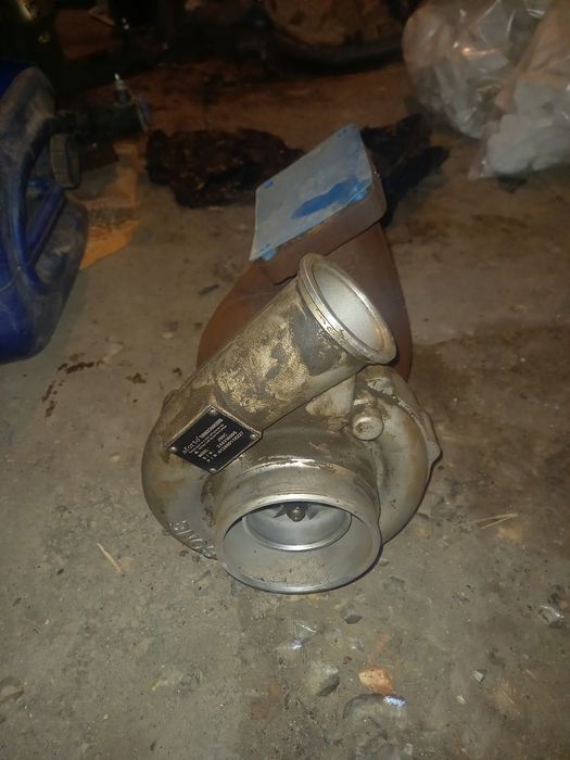 Запчасти на погрузчик, zl50 3 кубовый