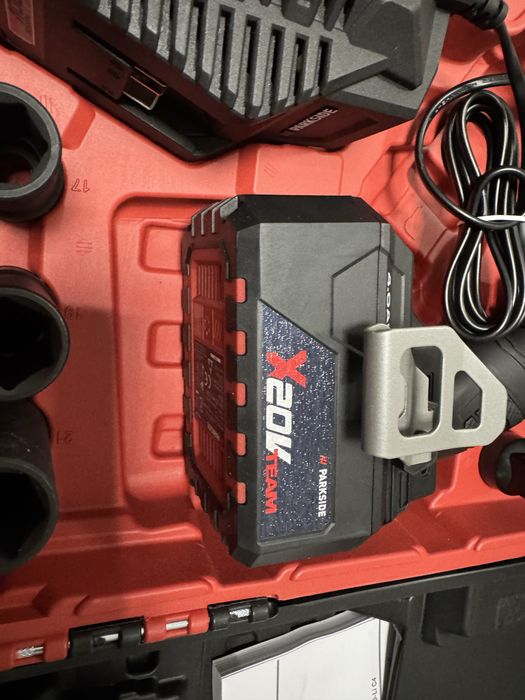 Masina/Pistol prezoane Insurubat Impact Parkside Performance 1898Nm