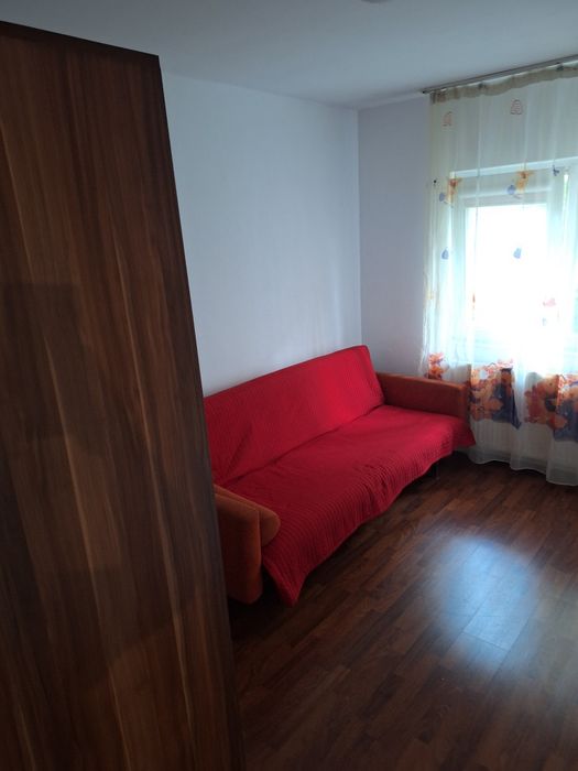 Apartament de închiriat