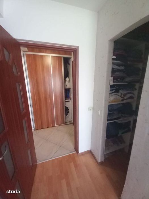 Apartament 3 camere, 67 mp, etaj 3/5, zona Sud