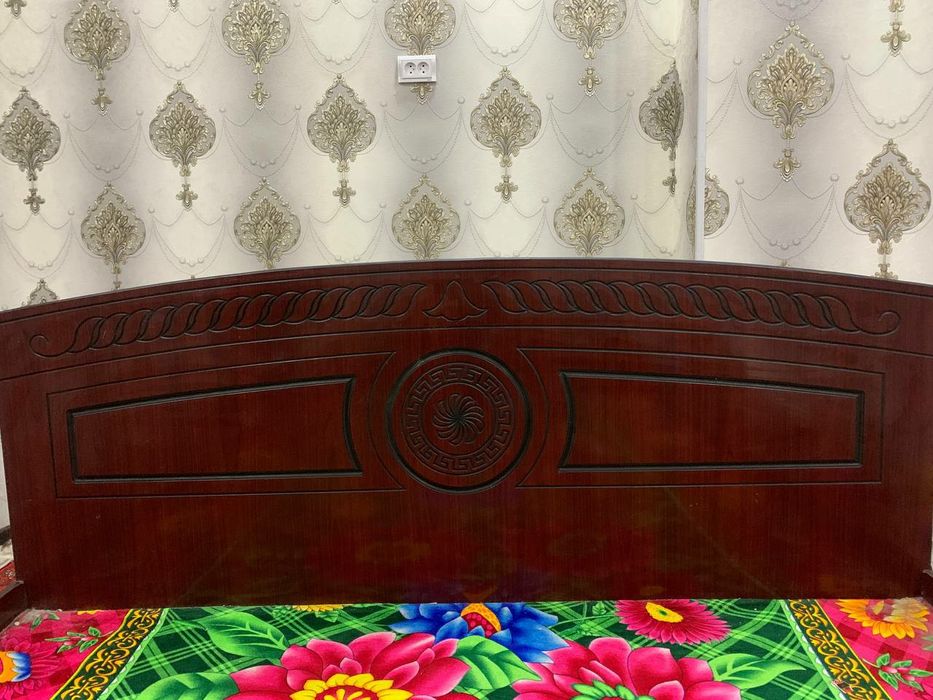 Ассаламу алейкум Икки Одамлик спальная мебель сотилади.Версачи