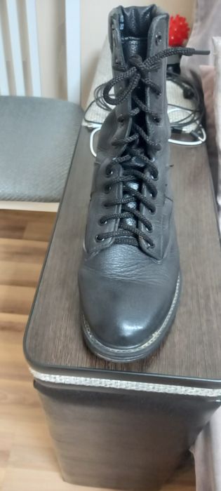 Продам солдатские сапоги и ушанку
