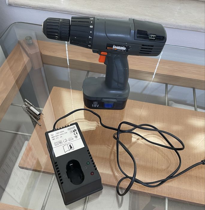 Винтоверт Акумулаторна бормашина