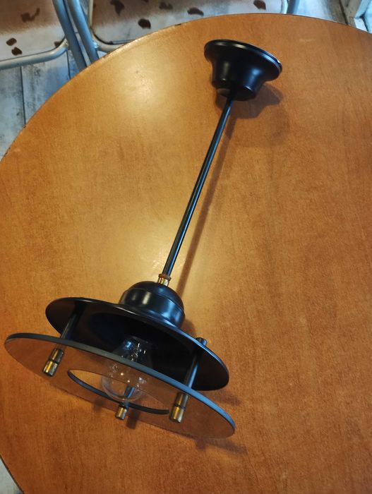 Продава черен, абажур, полилей