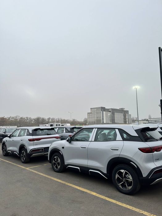 Byd yuan up 3 paz full elktromobil