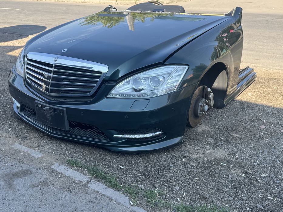 Авто разбор Мерседес S221 S220 S140