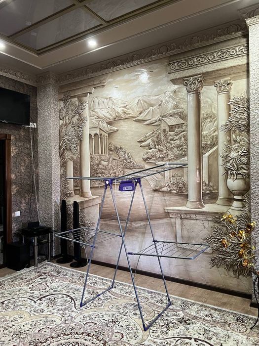 Квартира двухуровневая с обстановкой