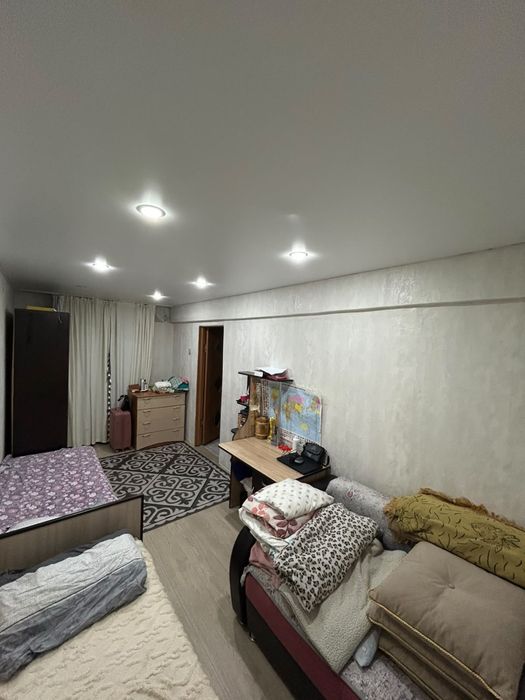 Продам квартиру сураганова 16