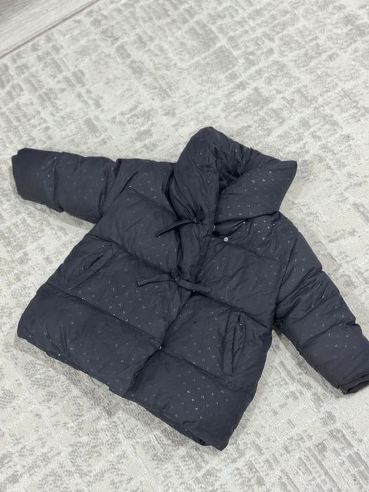 Продам куртку 2000 тг