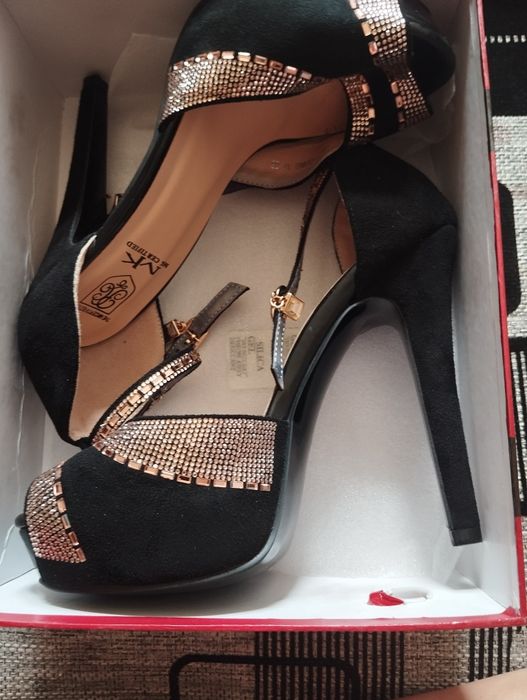 туфли 37-го размера