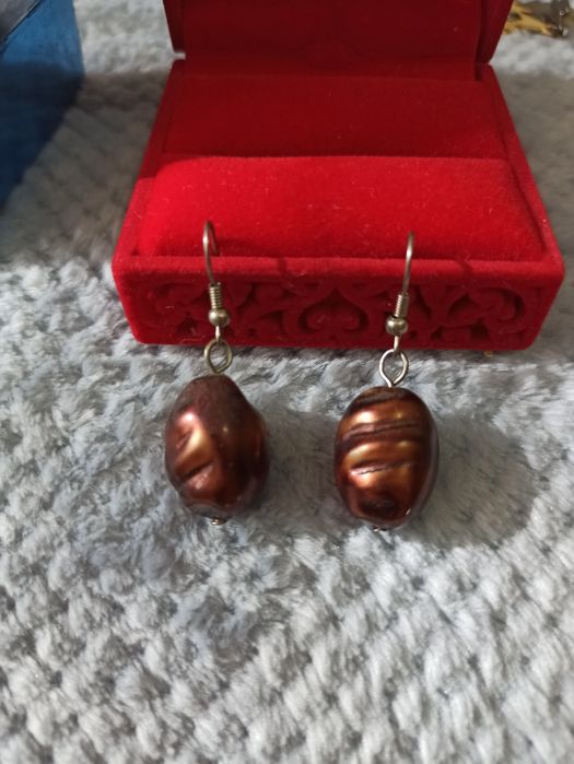 Продам бижутерию