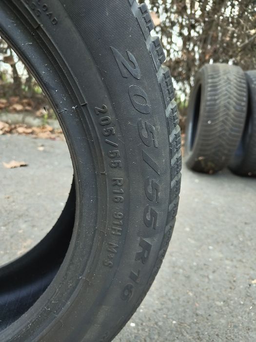 Cauciucuri iarna Pirelli