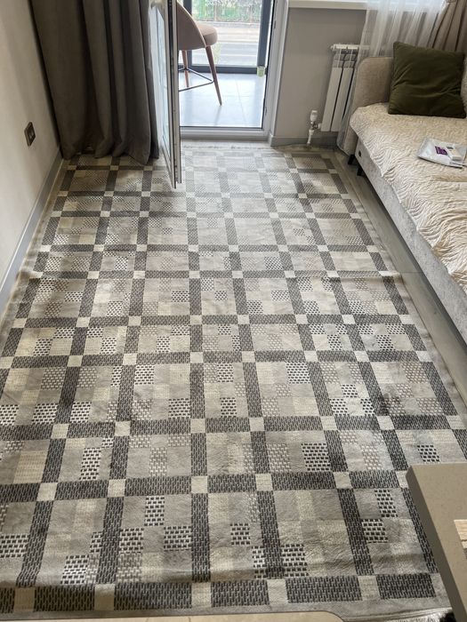 Ковер шелковый 2х3 метра новый из химчистки 15 000