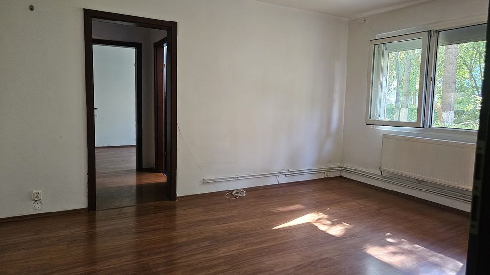 Apartament de vânzare în Brașov – zona Gemenii, Str. Zizinului | 2 camere, parter, liniște și verdeață