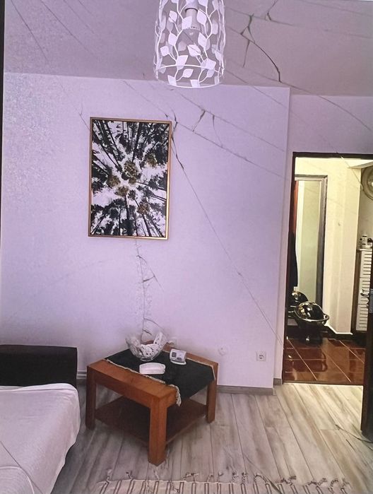 Închiriez garsonieră în Brașov