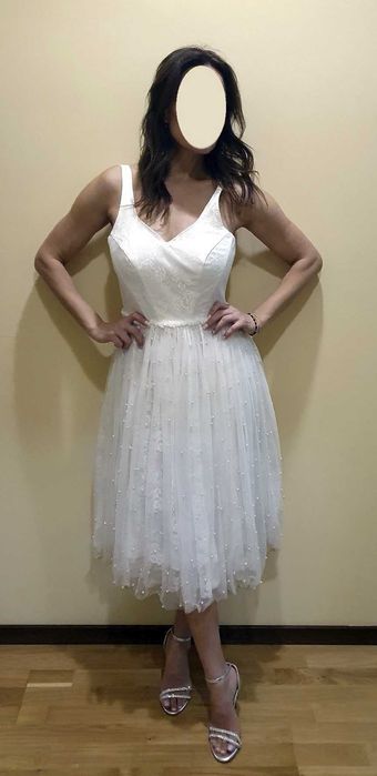 Rochie alba Mademoiselle, cu dantela si perle