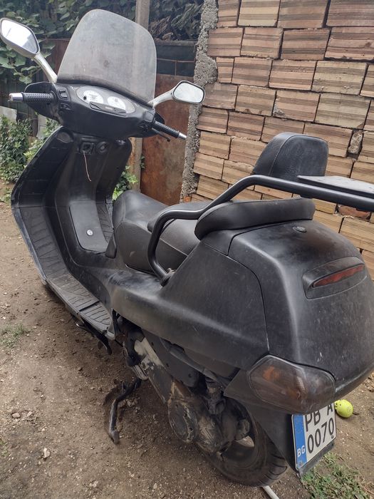 Мотор скутер Пиаджо